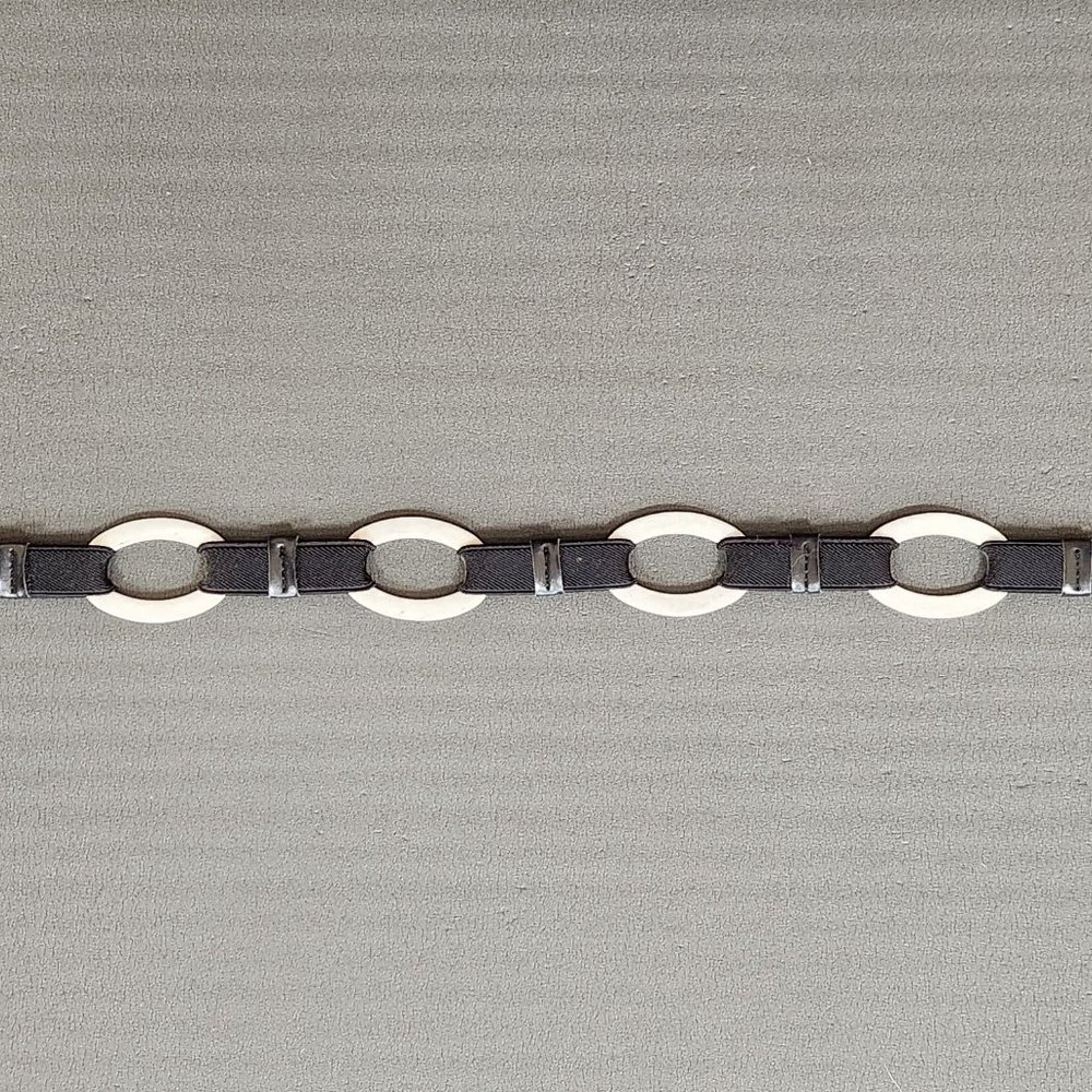 Suzi Roher leather/brushed silver/elastic belt